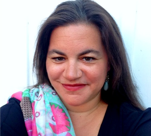 Anna Luz de León, Bloggerin, Schreibende und Online-Kolumnistin